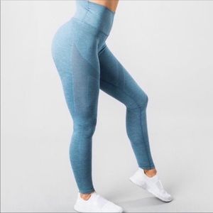 Alphalete Aero Legging in Storm Blue